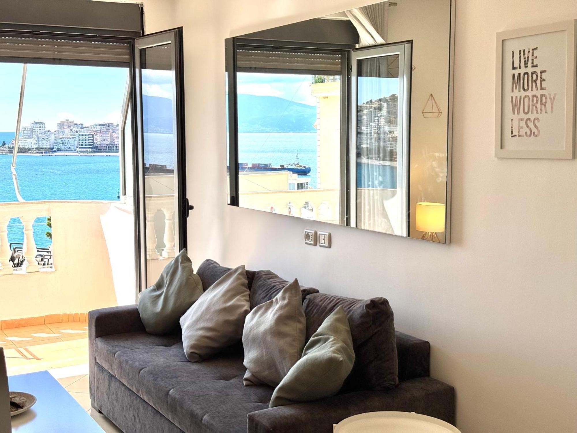 Sun & Sea Apartment Saranda Esterno foto